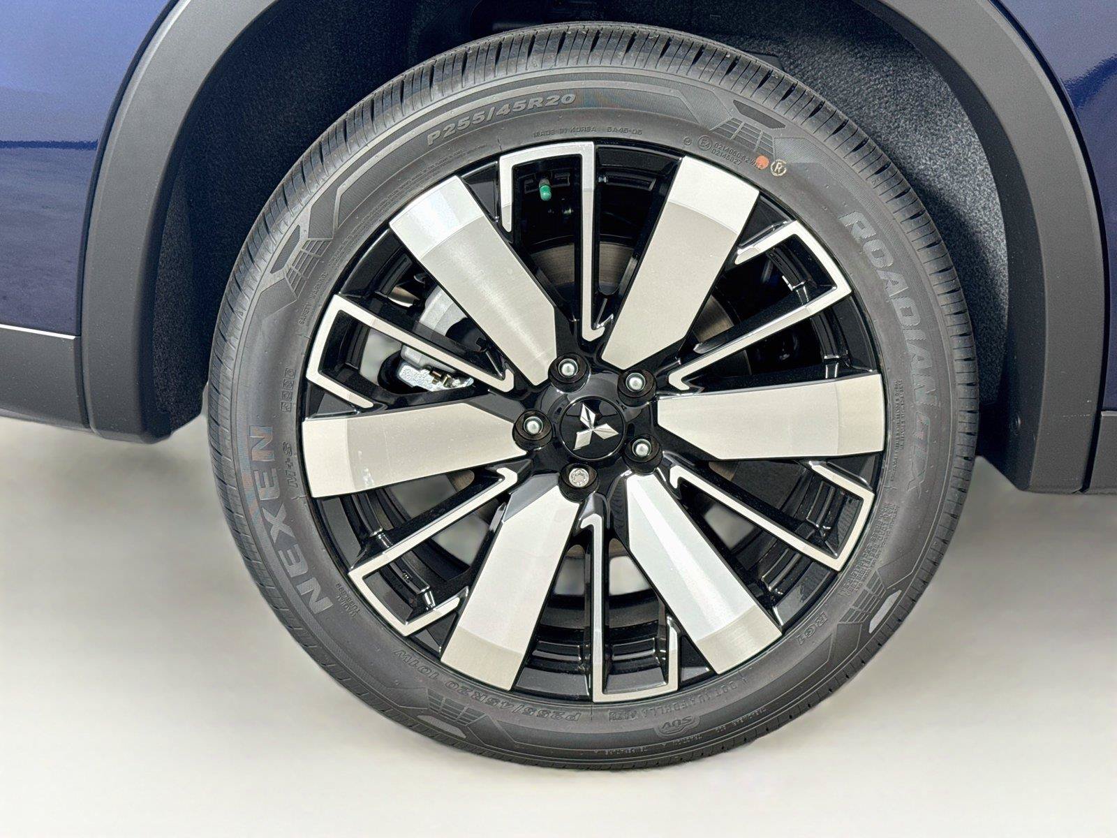 New 2026 Mitsubishi Outlander SE FWD image 38