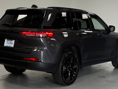 Used 2023 Jeep Grand Cherokee Limited w/ Black Appearance Package