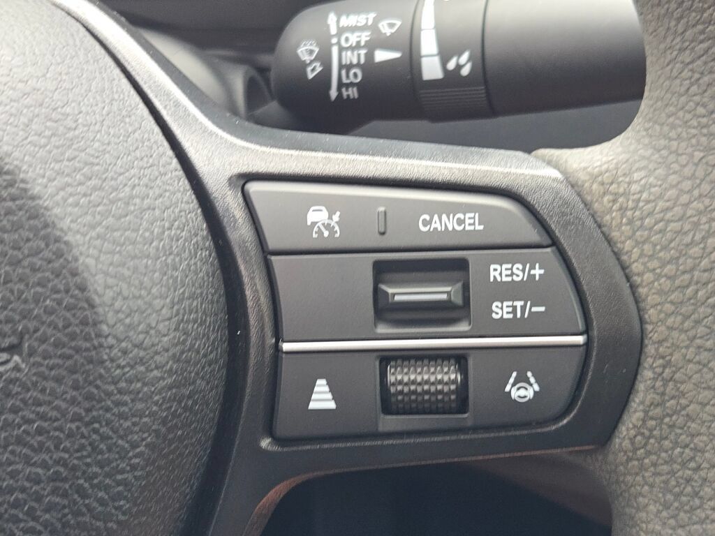 Used 2023 Honda Accord EX image 29