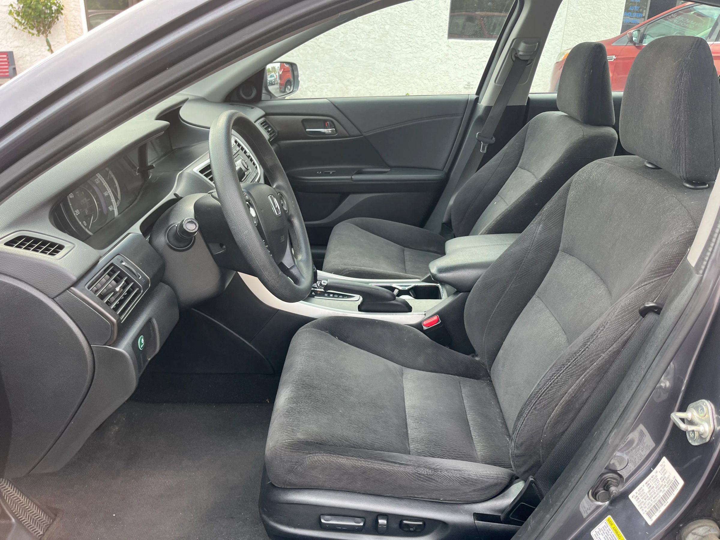 Used 2013 Honda Accord EX image 9