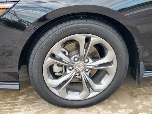 Certified 2024 Honda Accord EX image 11