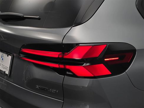 New 2026 BMW X5 xDrive40i w/ M Sport Package image 33