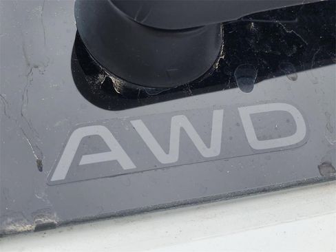 New 2026 Honda HR-V LX image 13