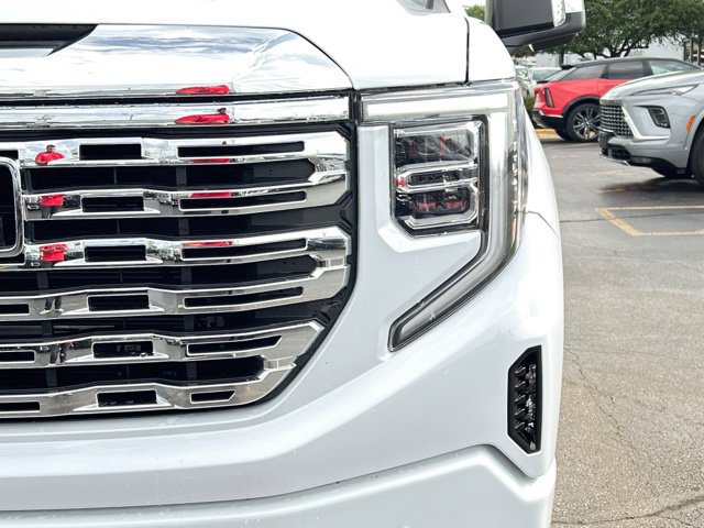 Used 2026 GMC Sierra 1500 Denali AWD/4WD image 3
