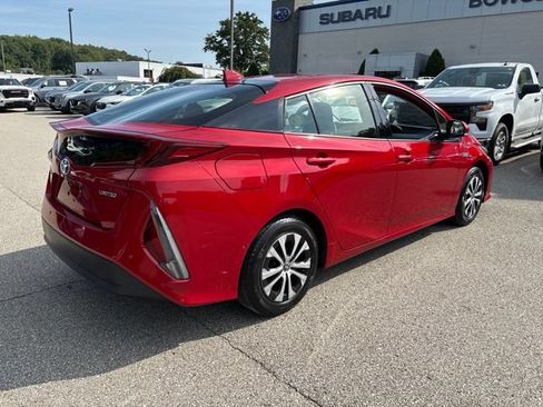 Used 2020 Toyota Prius Prime Limited FWD image 5