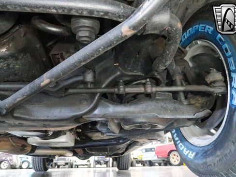 Used 1986 GMC Caballero image 27