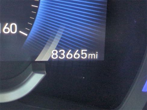 Used 2019 Hyundai Santa Fe SEL image 26