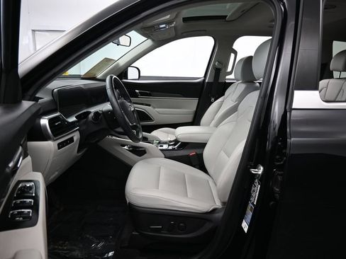 Used 2024 Kia Telluride S w/ S Sunroof Package AWD/4WD image 11