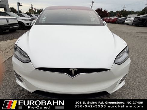 Used 2020 Tesla Model X Long Range AWD/4WD image 9