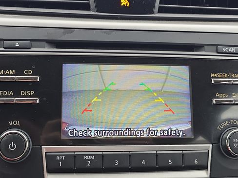 Used 2016 Nissan Altima 2.5 SR w/ Interior Lighting Package FWD image 21