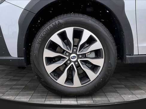 Certified 2025 Subaru Outback Touring XT image 8