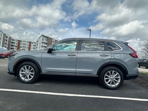 Used 2023 Honda CR-V EX-L image 4