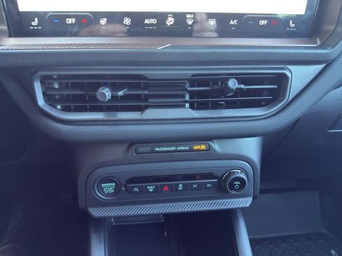 Used 2025 Ford Bronco Sport Outer Banks w/ Outer Banks Tech Package+ image 27