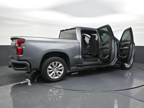 Used 2022 Chevrolet Silverado 1500 Custom RWD image 28