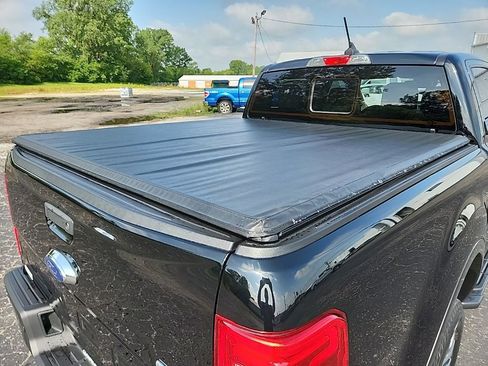 Used 2019 Ford Ranger XLT w/ Equipment Group 302A Luxury AWD/4WD image 6