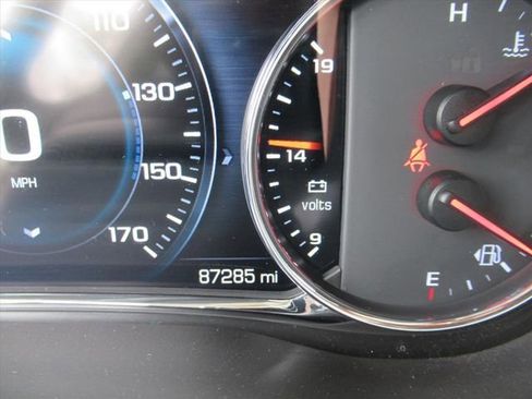 Used 2017 GMC Acadia Denali w/ Technology Package image 30