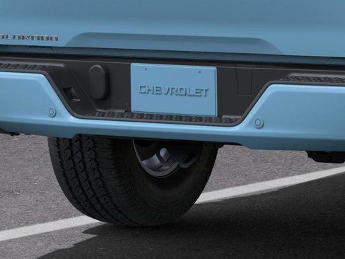 New 2025 Chevrolet Colorado LT w/ LT Convenience Package image 14