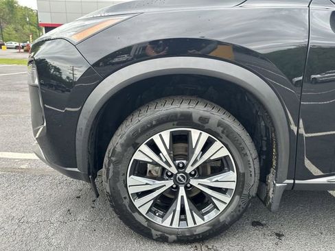 Used 2023 Nissan Rogue SV AWD/4WD image 20