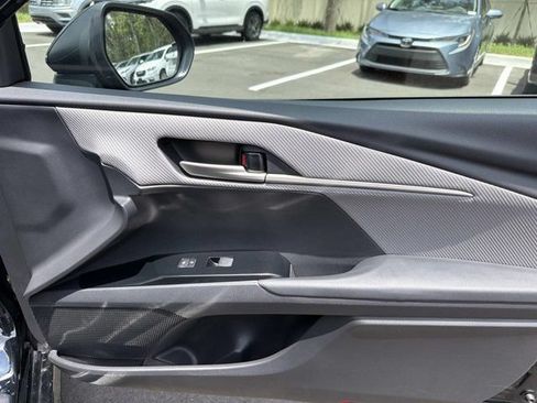 Certified 2025 Toyota Camry SE FWD image 15