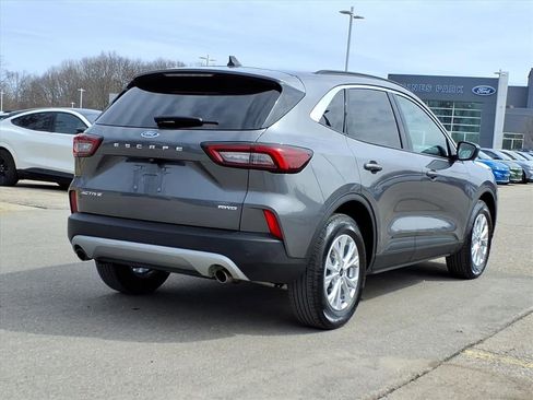 Used 2023 Ford Escape Active w/ Tech Pack #2 image 7