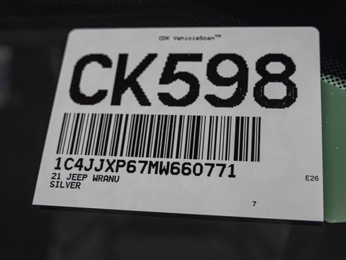 Used 2021 Jeep Wrangler Unlimited Sahara AWD/4WD image 57