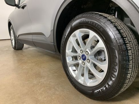 Used 2021 Ford Escape SE w/ Convenience Package image 15