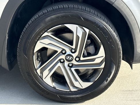Used 2023 Hyundai Santa Fe SE image 11