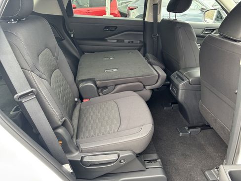 New 2026 Nissan Pathfinder SV AWD/4WD image 30