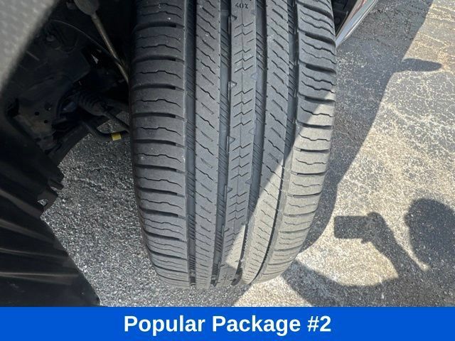 Used 2019 Subaru Ascent Limited w/ Popular Package #2 AWD/4WD image 3