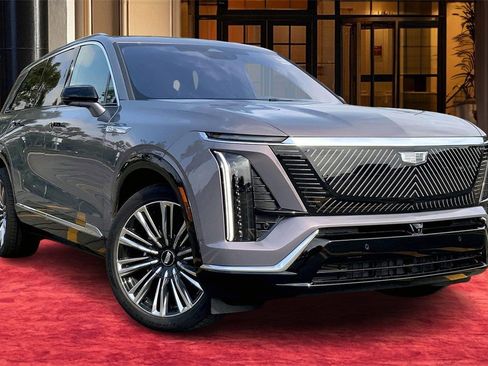 New 2026 Cadillac Vistiq Premium Luxury image 2