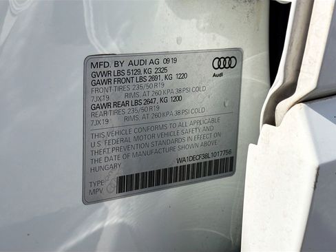 Used 2020 Audi Q3 2.0T Premium image 44