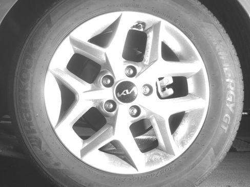 Used 2025 Kia Soul LX w/ LX Technology Package image 14