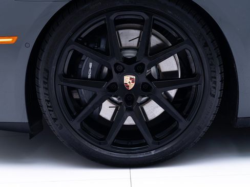 New 2026 Porsche Panamera 4 AWD/4WD image 12
