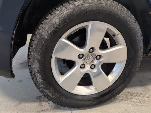 Used 2012 RAM 1500 Express image 9