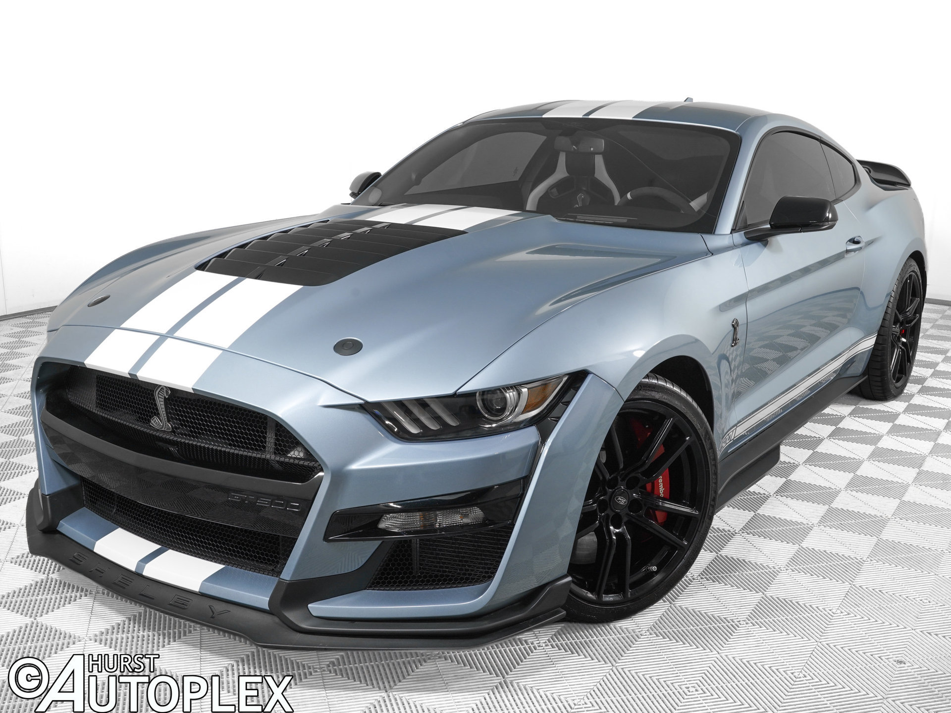 Used 2022 Ford Mustang Shelby GT500 w/ Technology Package RWD image 1