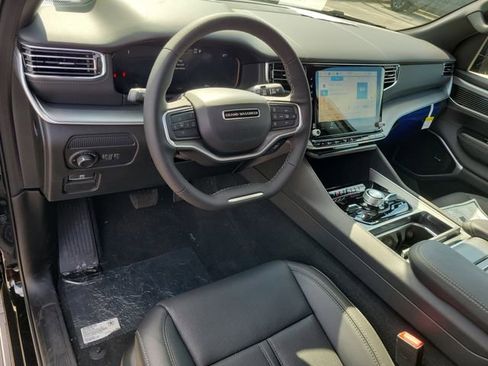 New 2026 Jeep Grand Wagoneer L Limited AWD/4WD image 16