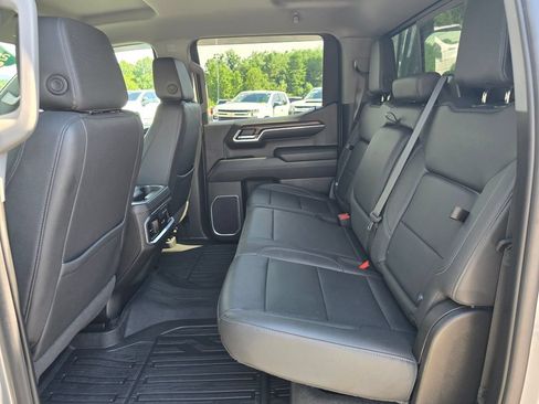 Certified 2023 GMC Sierra 1500 SLT w/ SLT Premium Package AWD/4WD image 11