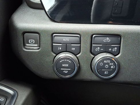 Used 2024 Chevrolet Silverado 1500 RST w/ All Star Edition Plus AWD/4WD image 27