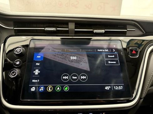 Used 2023 Chevrolet Bolt EUV Premier w/ Sun & Sound Package image 31