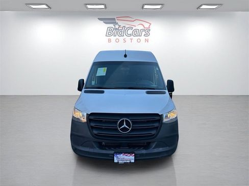 Used 2024 Mercedes-Benz Sprinter 144 Cargo w/ Acoustic Package image 2