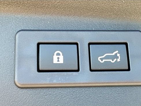 New 2026 Subaru Outback Limited AWD/4WD image 34