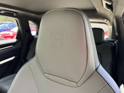 Certified 2026 Porsche Cayenne GTS AWD/4WD image 22