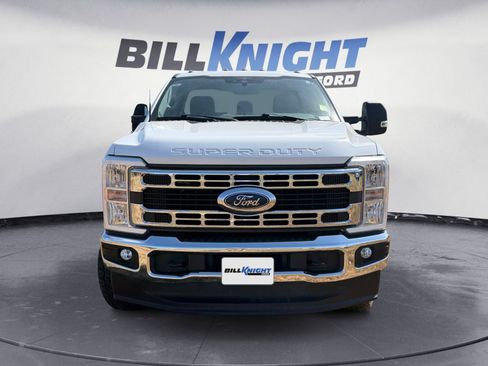 Used 2023 Ford F250 XLT w/ Snow Plow Prep Package AWD/4WD image 7