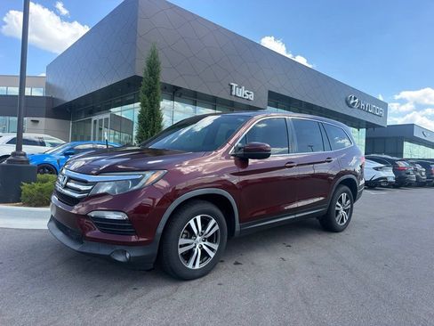 Used 2018 Honda Pilot EX image 1