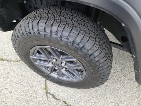 Used 2023 Jeep Wrangler Sport image 30