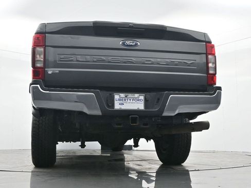 Used 2020 Ford F250 XLT image 32