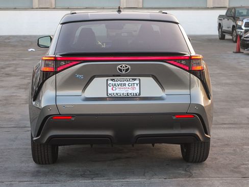 New 2026 Toyota bZ FWD image 8