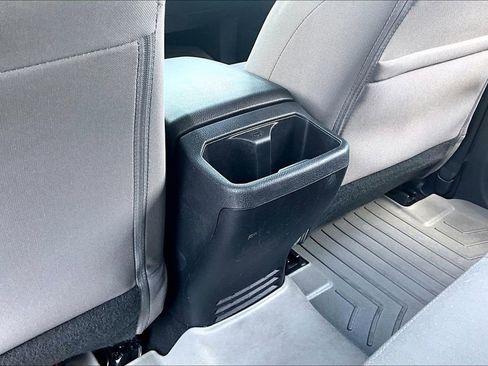 Used 2022 Toyota Tacoma SR5 w/ Technology Package AWD/4WD image 11