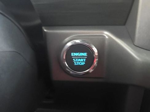 Used 2025 Ford F150 XLT w/ Equipment Group 302A MID image 18