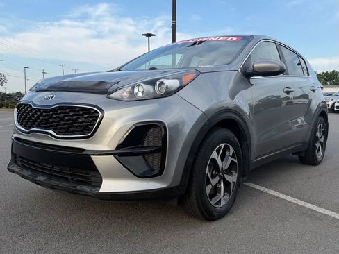 Used 2020 Kia Sportage LX FWD image 3